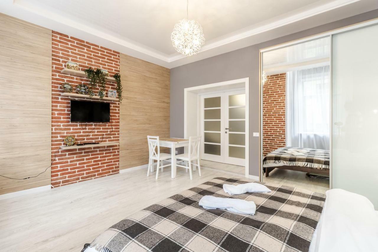 Modern Rus Apartment Lviv Exterior photo