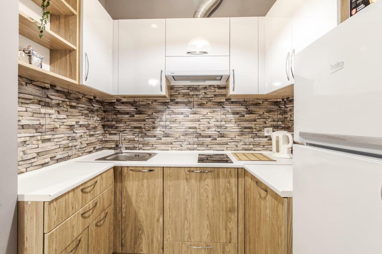 Modern Rus Apartment Lviv Exterior photo